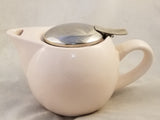 Saara Teapot with Strainer
